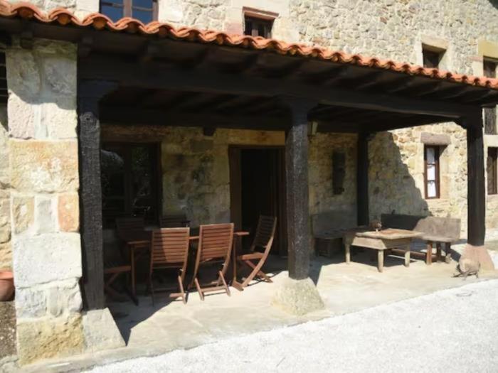 Espectacular Casa Rural En Castaneda Socobio Exterior photo